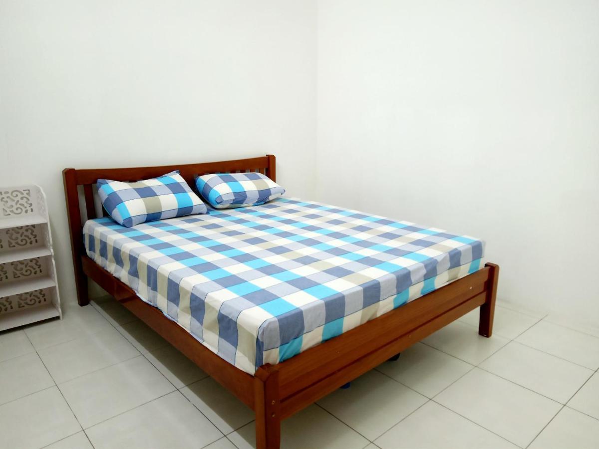 Homestay Bukit Kayu Hitam With 3 Bedrooms Not Sharing Free Wifi Экстерьер фото
