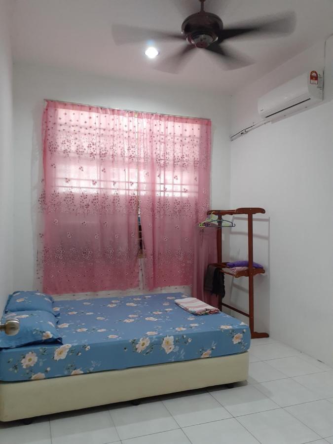 Homestay Bukit Kayu Hitam With 3 Bedrooms Not Sharing Free Wifi Экстерьер фото